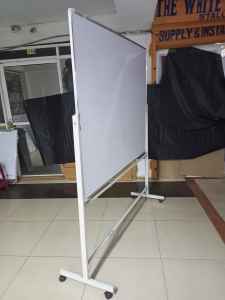 Portable Single Sided White Board 150cm x 120cm (5ft x 4ft) - Image 4