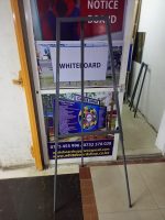Heavy Duty Tripod Stand - Image 18