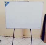 Heavy Duty Tripod Stand - Image 7