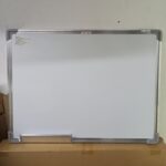 Magnetic White Boards 60cm x 45cm (2ft x 1.5ft) - Image 5